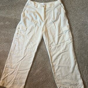 LOFT women’s White Cargo Pants